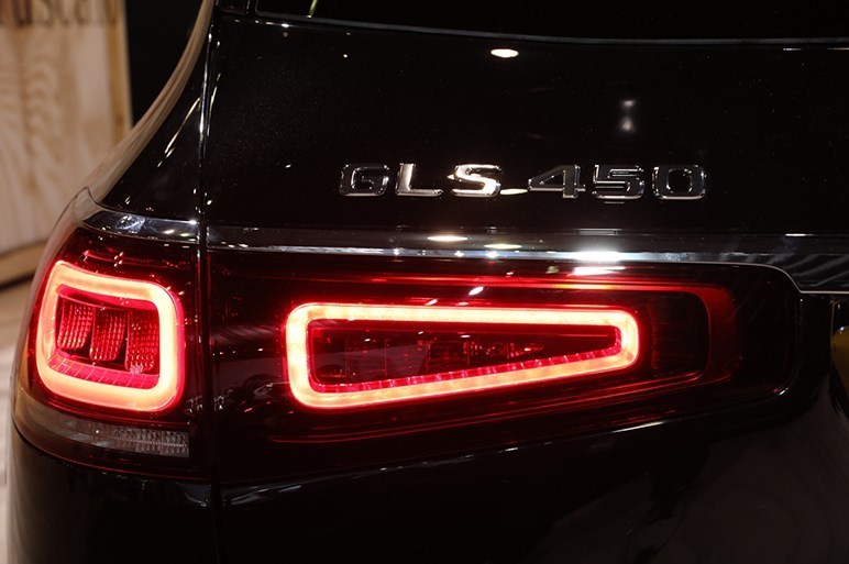 全新奔驰GLS 450实车