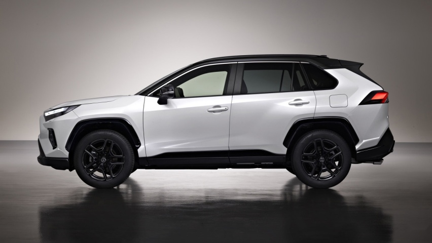 这款丰田RAV4太凶了！性能车级外观内饰 还有GR调校避震！