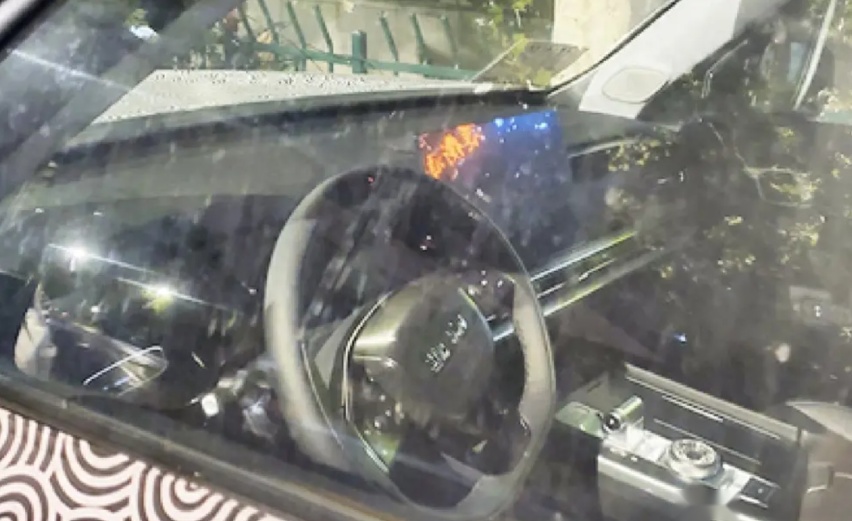 北汽新款混动轻越野车！BJ30e实车曝光，依旧缺乏插电式混动版本