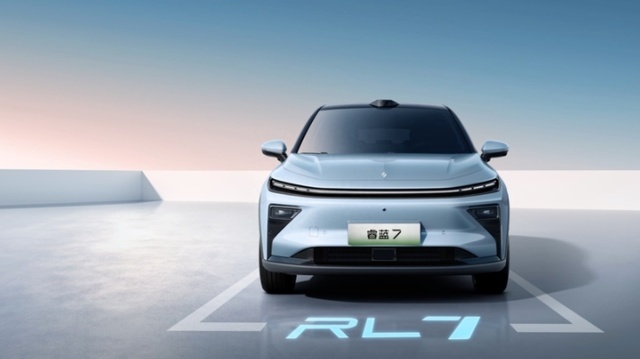智能后驱轿跑SUV ——睿蓝7开启预售 搭双芯片 诚意拉满