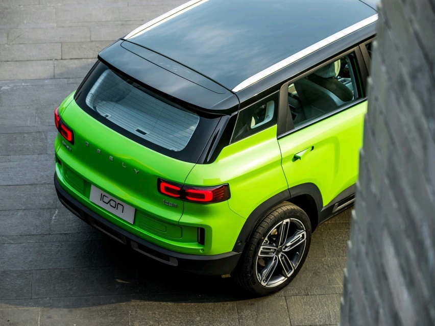 推荐三款48V轻混家用车，最低不足11万，SUV、轿车都有