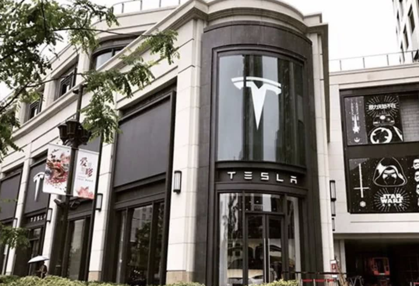 特斯拉Model Y降价1.4万，是市场策略还是竞争压力？