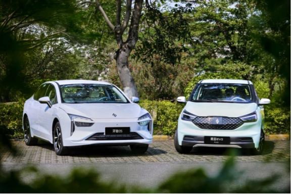 �ؚw���б��| ���Y05&����EV3 PLUS��Ӳ�ˌ��������Ј��˗U