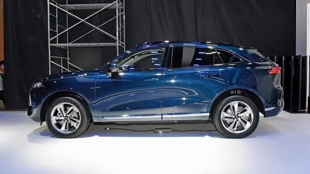 “全场景0焦虑”、标配即满配 摩卡DHT-PHEV 正式上市