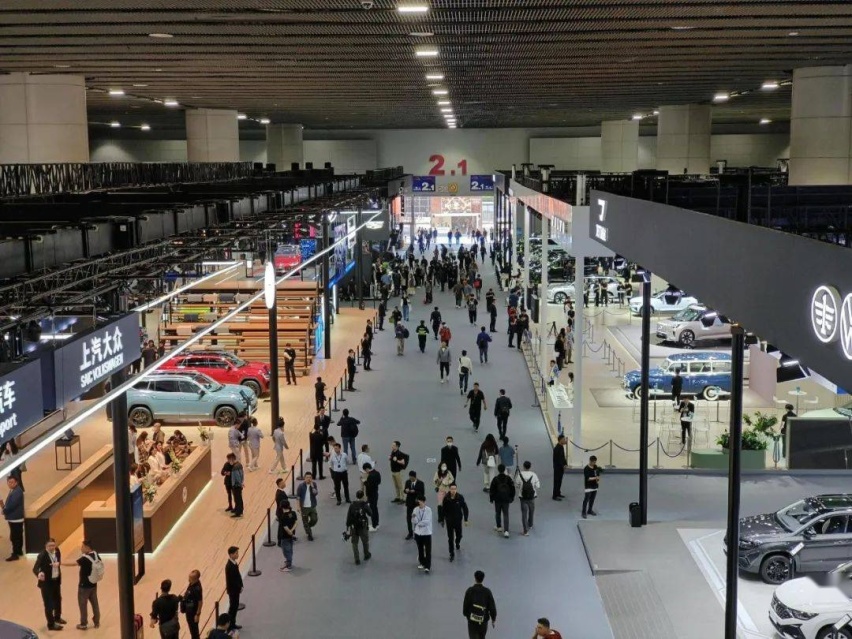 价格战，没有赢家和输家丨年终2023