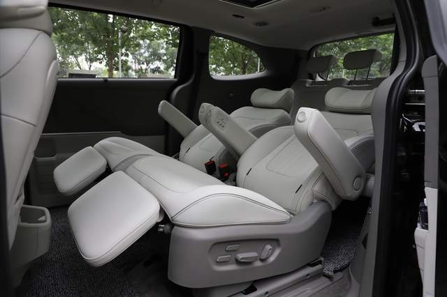 MPV“价格屠夫”，现代库斯途16.98万起售，值得入手吗？