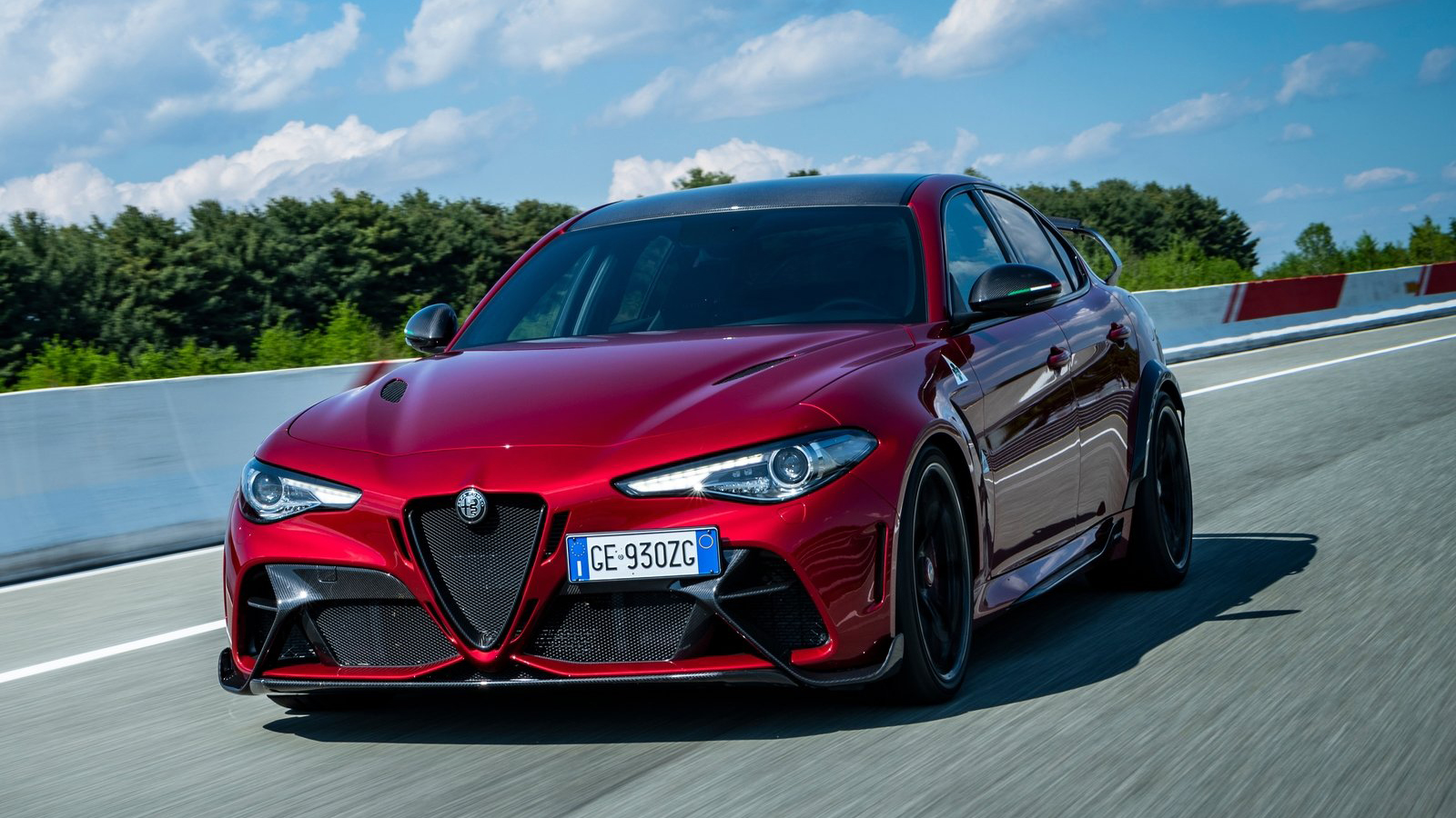 İ_ܚW Giulia GTA & GTAm܇