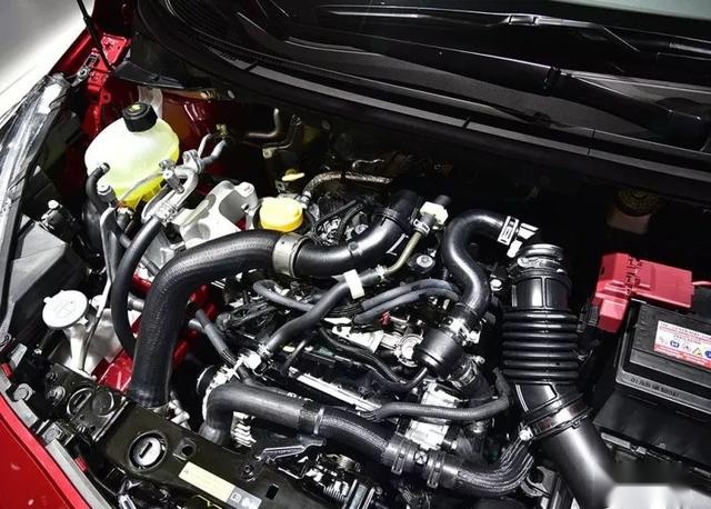 日产全新两厢车发布,百公里油耗4.4L,飞度地位不保
