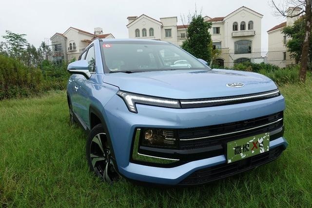 江淮乘用车3.0时代首款SUV“新战甲”嘉悦X4重庆试驾会