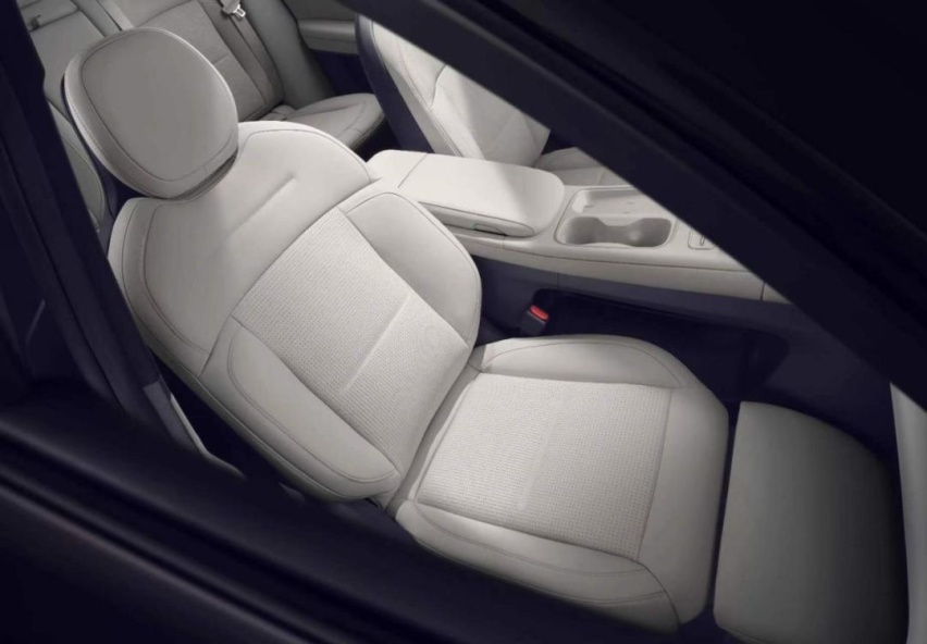 30万级家用SUV，全新蔚来ES6 和理想L7怎么选？