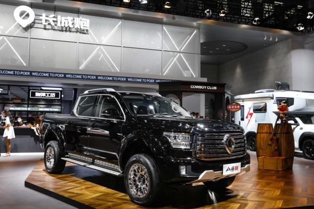 3.0T V6+9AT，大型高性能豪华皮卡山海炮成都车展全球首秀