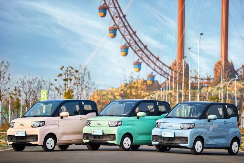 奇瑞QQ冰淇淋全面碾压五菱宏光MINI EV，是真的吗？