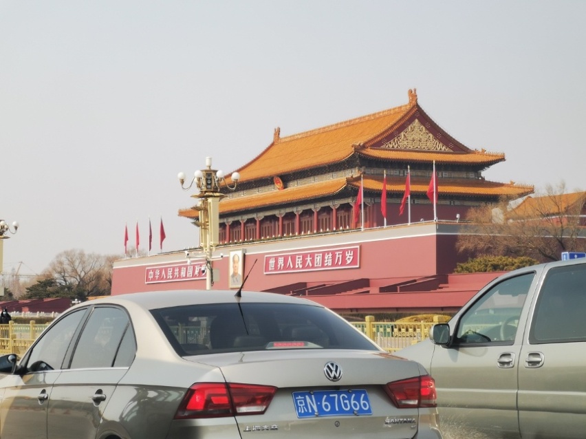 开着帝豪GSe 体验疫情下的“春暖花开”