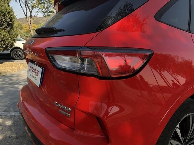 20万级别既好开又运动的SUV 体验福特锐际