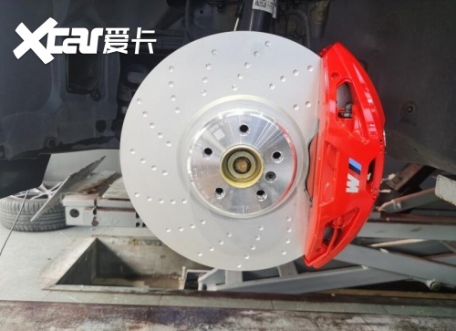 新宝马x3升级改装原厂mp刹车卡钳官方授权代理商购买无顾虑