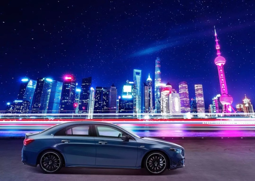 这台奔驰小钢炮终国产！搭载最强2.0T，你还买考虑S3吗？