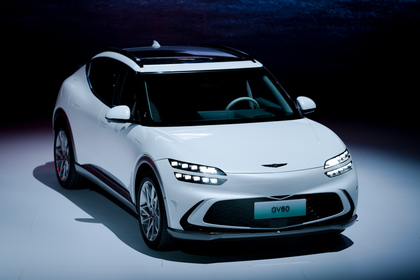 捷尼赛思首款纯电平台车型GV60正式上市，售价28.58万元起
