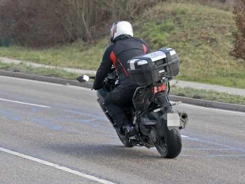 2022川崎Ninja H2 SX测试碟照流出，将搭载ACC