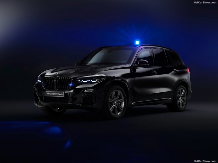 硬核宝马X5安全车，手榴弹加AK47也拿他没办法！