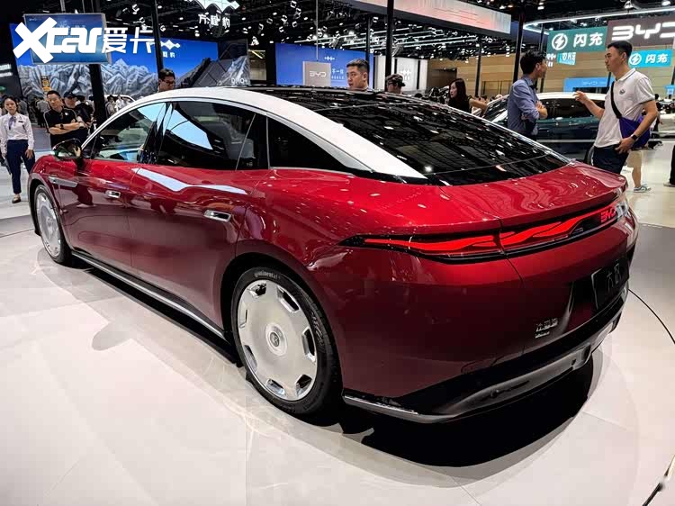 比亚迪大汉EV在成都车展上开启预售，预售价24.99万元起