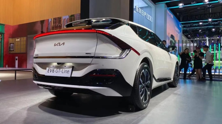 成都车展丨28.28万元起，起亚EV6上市，EV5同步预售