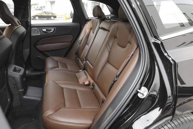 52.39万起，新款沃尔沃XC60 T8插混版上市，产品力如何？