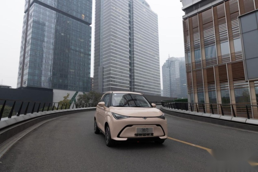 试驾丨好开、好看、好玩，凯翼拾月是新一代的精品小车