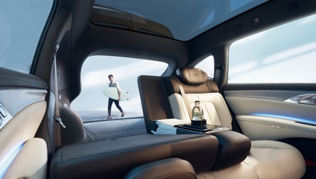一个字：值！智己LS7新车型Urban Fit上市，售28.98万起