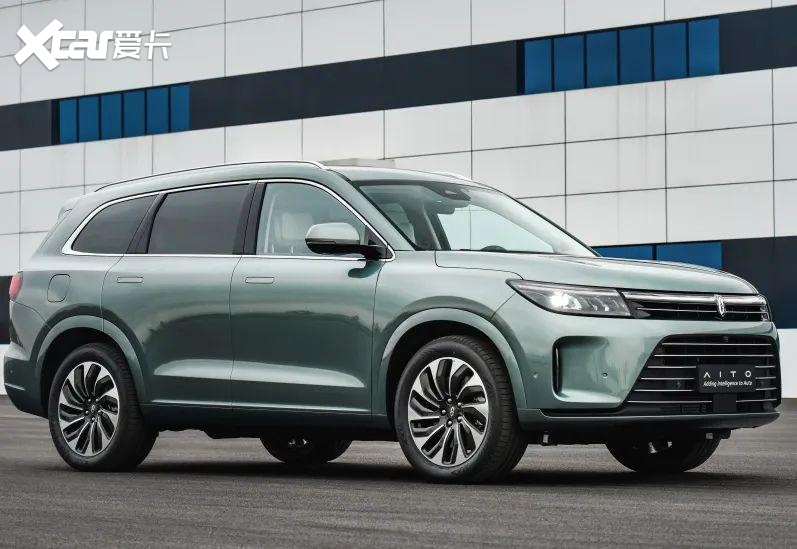 理想L8对比问界M7，30多万的新能源车怎么选？