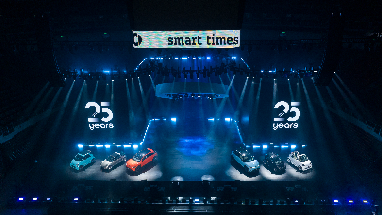 smart迎来25周年庆，精灵#1铂金版正式，23.99万起