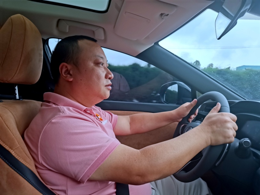 更优雅的快乐 试驾雷克萨斯RZ 450e