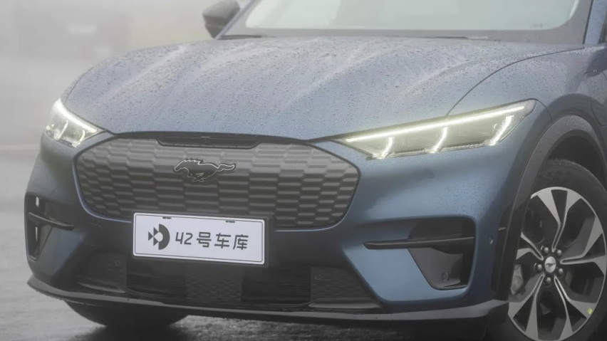 这是同价位唯一比 Model Y 好开的电动 SUV