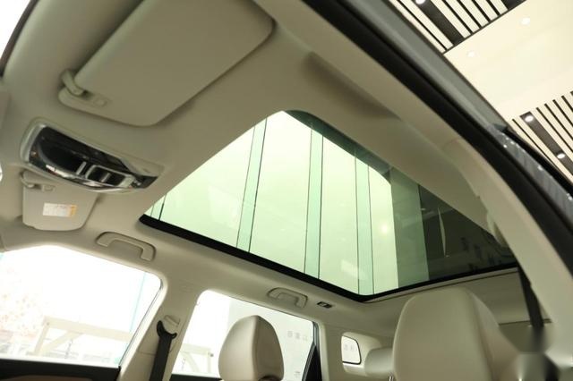 最炫紧凑型SUV 全新吉利icon到店实拍