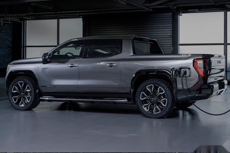 售价36.08万元起 续航640公里 GMC Sierra EV全球首