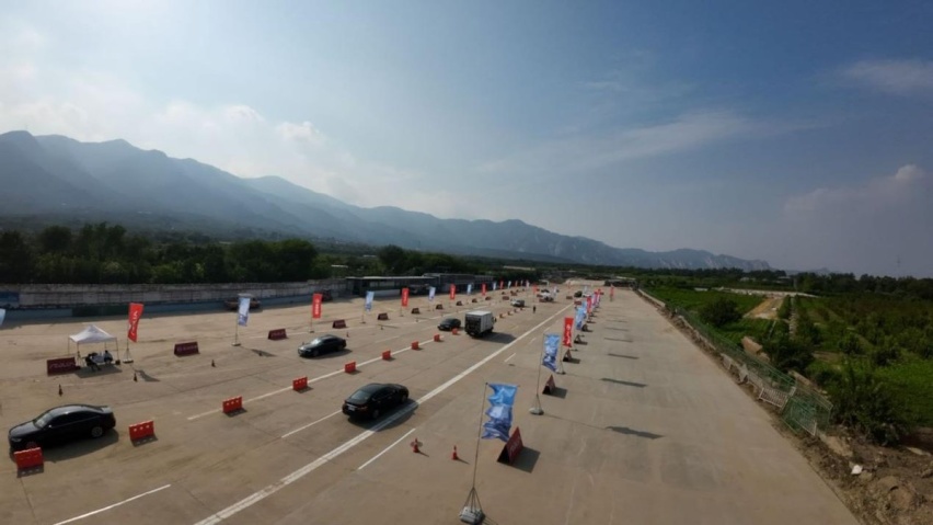 拒绝“路怒症”，谁才是通勤神车？评皓瀚DH-i与宋Pro DM-i挑战