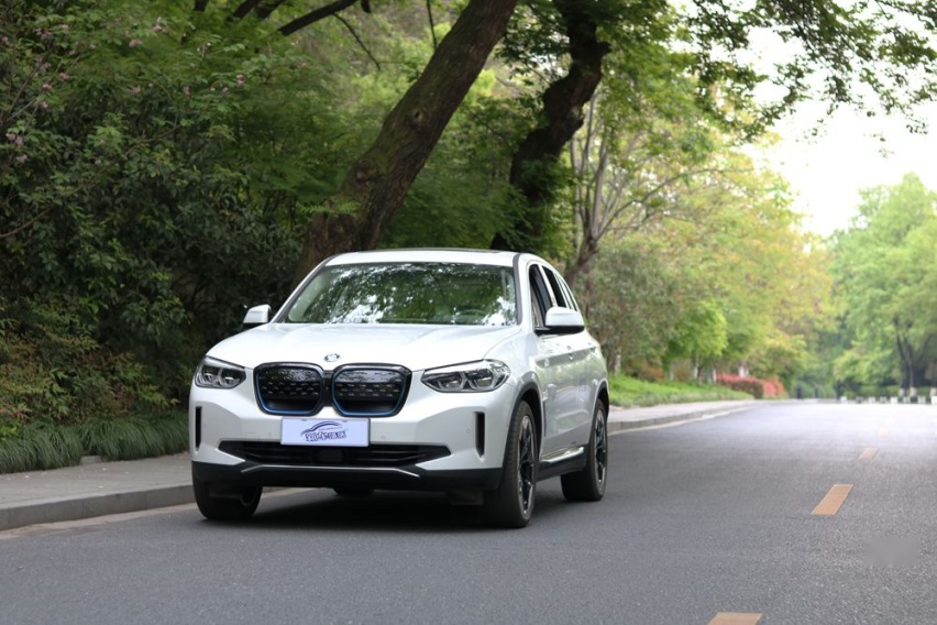 刻进骨子里的运动基因 体验纯电SUV——BMW iX3