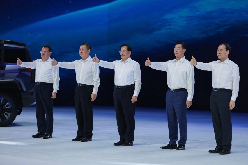 中国汽车 安得猛士兮守四方