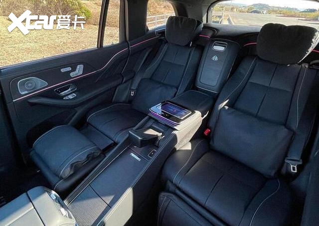 奔驰迈巴赫GLS 600海外实拍 搭载4.0T发动机