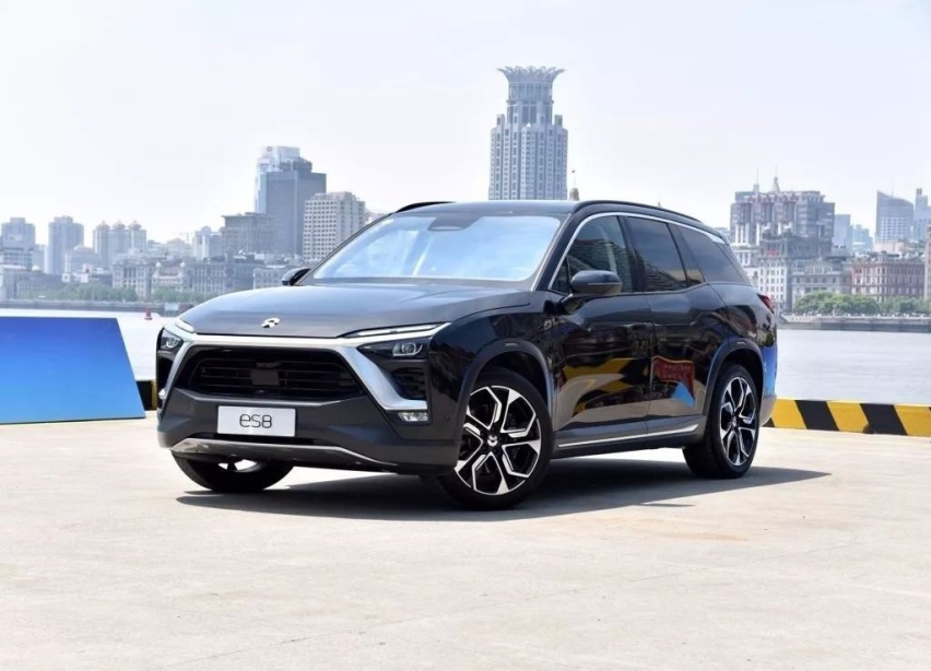 30万级买高端中大型SUV，理想ONE、蔚来ES8、岚图FREE该选谁？