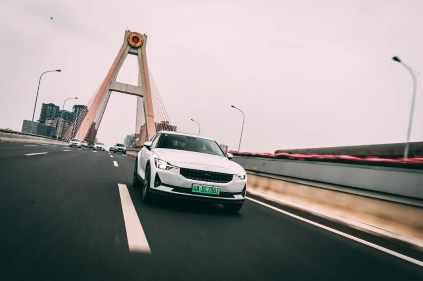 Model 3和极星2：要随大流，还是更先锋？