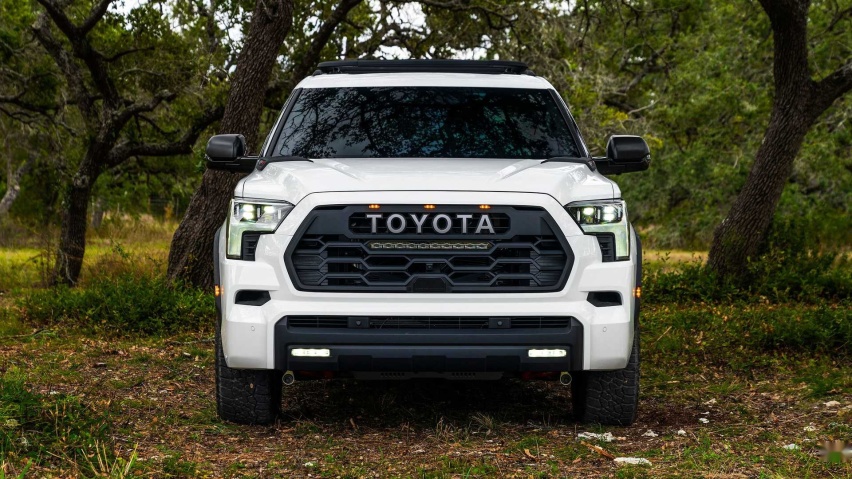 丰田红杉海外发布 5款车型全系3.5T V6发动机