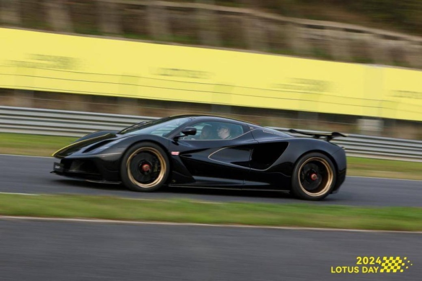 驭风启程 唤醒驾驶本能—2024 LOTUS DAY暨路特斯用户赛道嘉