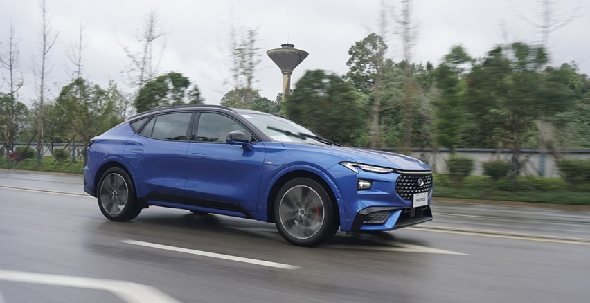 国产最强2.0T新SUV/五菱最新小车！这个月新车看点多