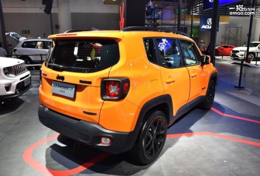 售12.98—18.98万元 新款Jeep自由侠1.3T上市
