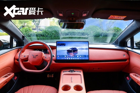 兼顾智能科技与家庭舒适,红旗天工07预售16.99万元起