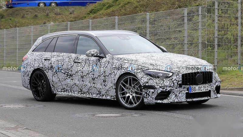 mercedes-amg-c63-estate-new-spy-shots (1).jpg