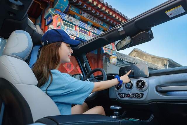BJ40再出“王炸”款，新版“城市猎人”起售15.98万元