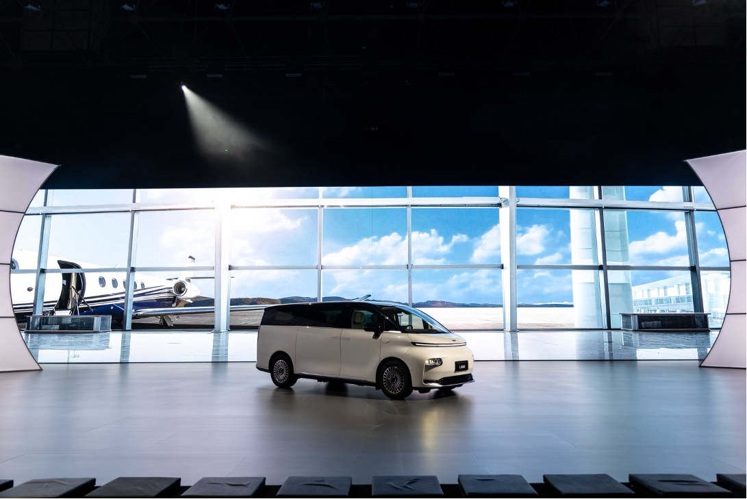 “陸地空客”來(lái)襲!銀河翼真L380上市29.99萬(wàn)起售 “陸地空客”來(lái)襲!銀河翼真L380上市29.99萬(wàn)起售