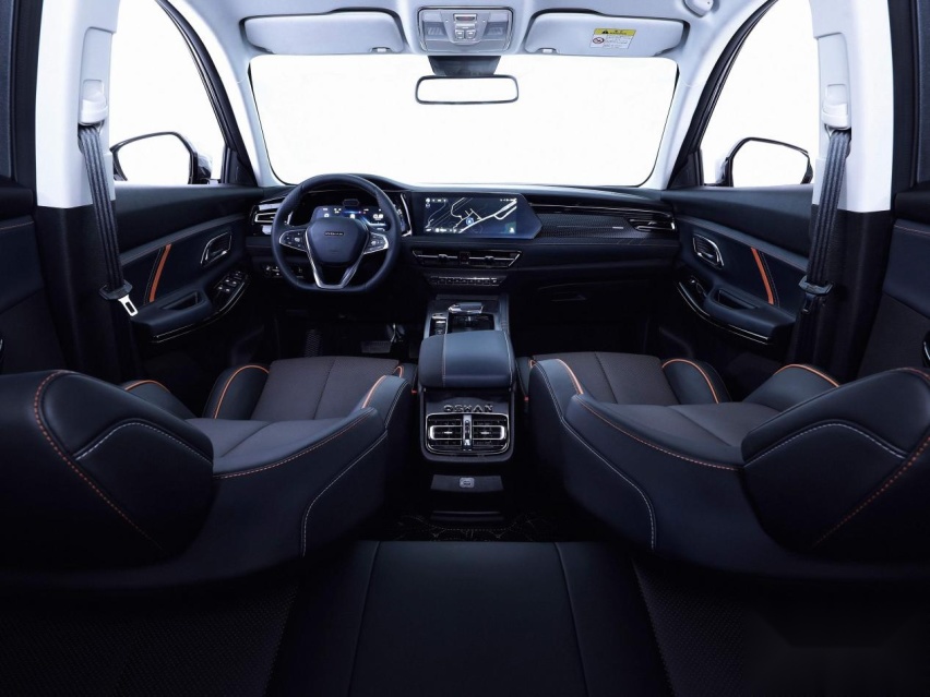 高性价比紧凑型SUV 长安欧尚X7 PLUS正式上市