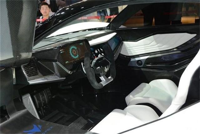 这8款国产车不纠结于性价比冲销量 做代表中国的好车